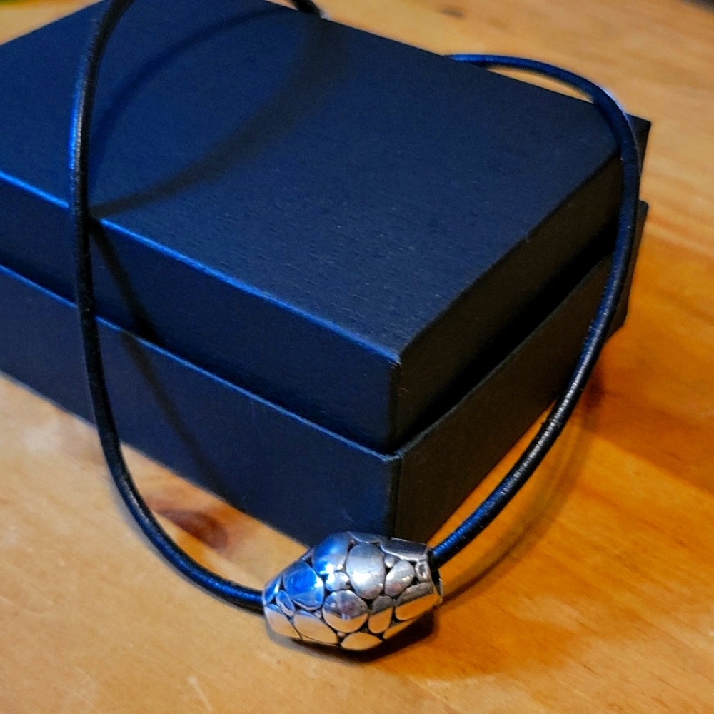John Hardy bali barrel leather choker
